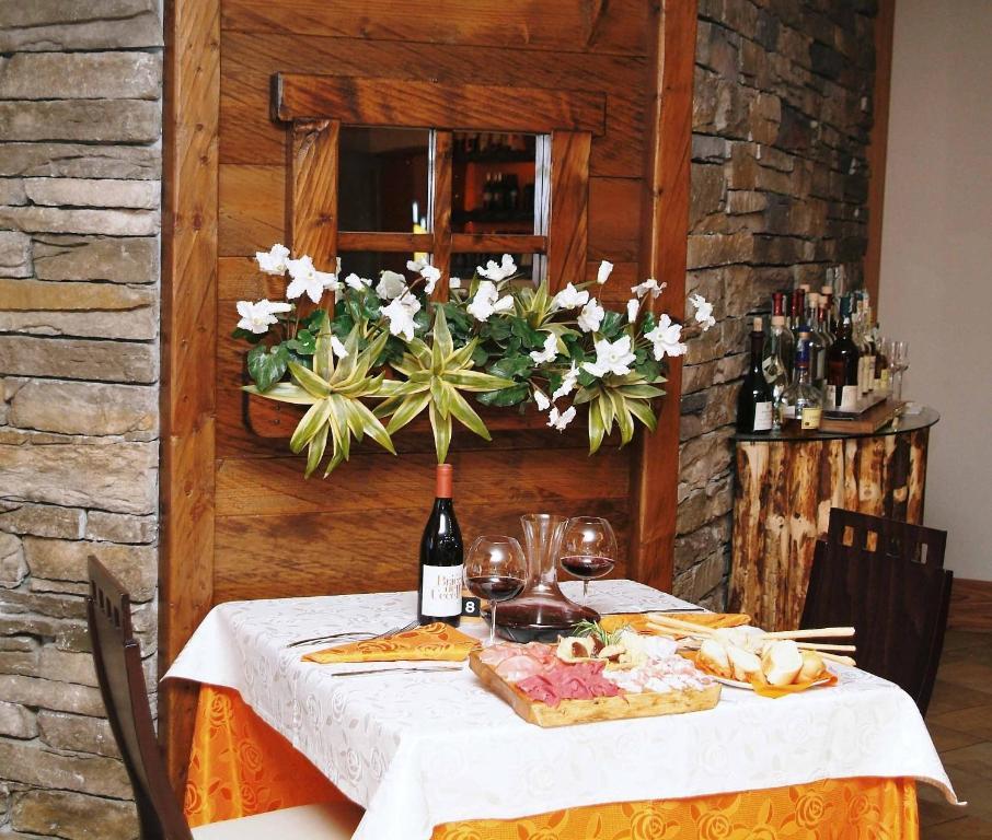 Locanda Dei Cantu' Carona (Bergamo) Exterior foto